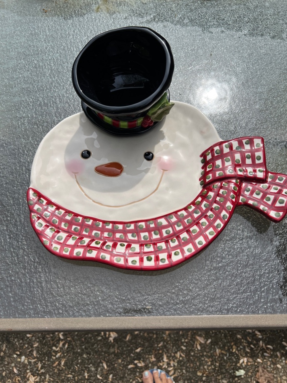 Grasslands Road Snowman Plate and Top Hat Bowl in White, Red, Black